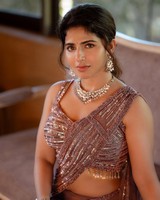 Iswarya Menon Latest pics